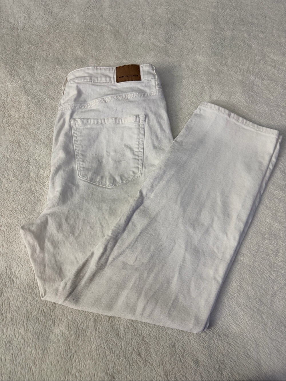 American Eagle Outfitters Men’s White Slim Straight Jeans
